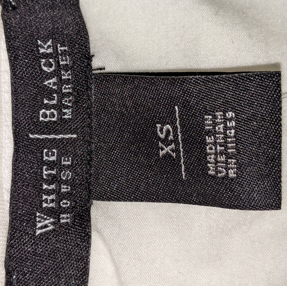 BEAUTIFUL WHBM BEEDED OFF WHITE TANK CAMI AND MIS SLEEVE SWEATER - Picture 2 of 4